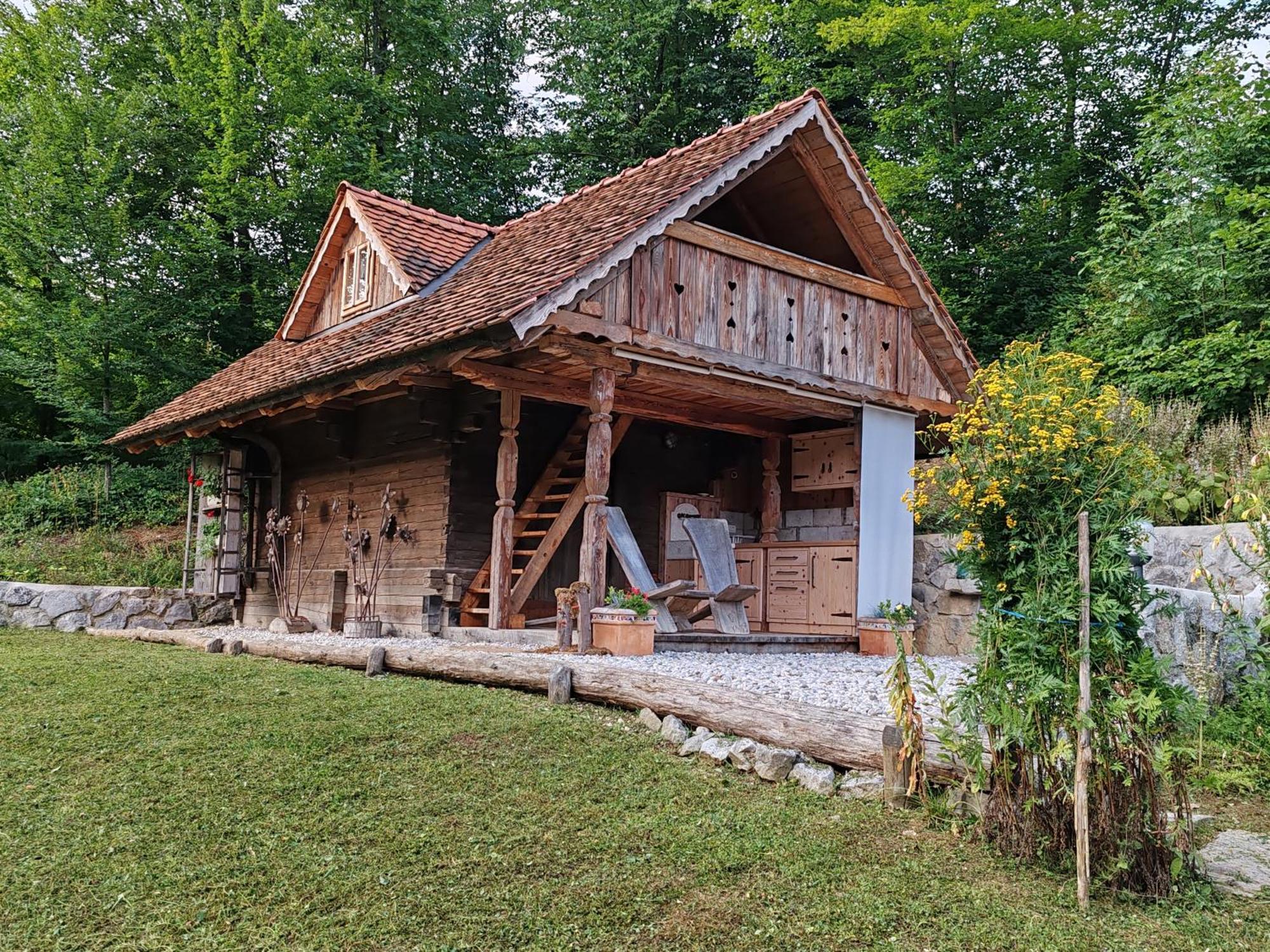 Apartma Kasca Domžale エクステリア 写真